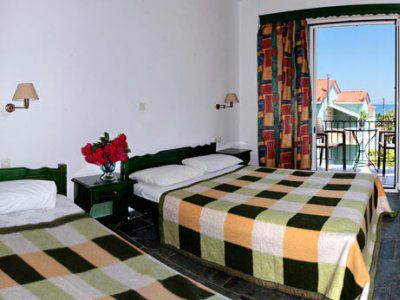 Hotel Blue Star 2 à Pyrgi Thermis Extérieur photo
